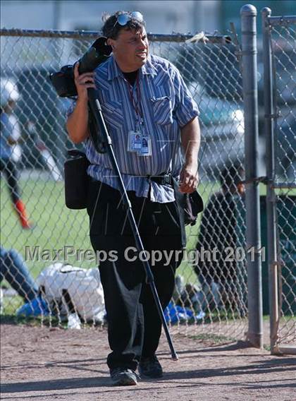 Thumbnail 1 in Calvary Chapel vs. Oxford Academy (CIF SS Semifinal) photogallery.