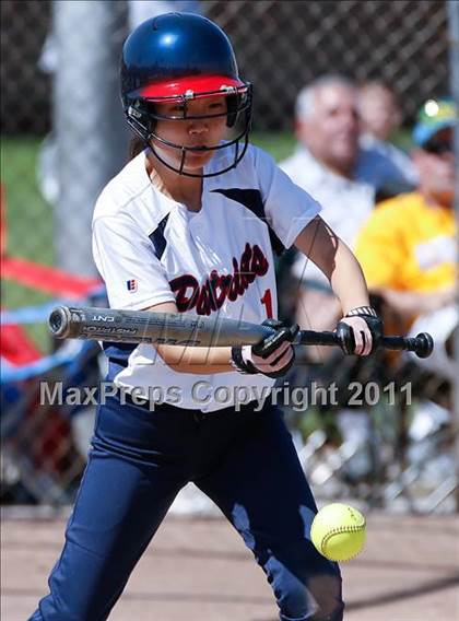 Thumbnail 2 in Calvary Chapel vs. Oxford Academy (CIF SS Semifinal) photogallery.