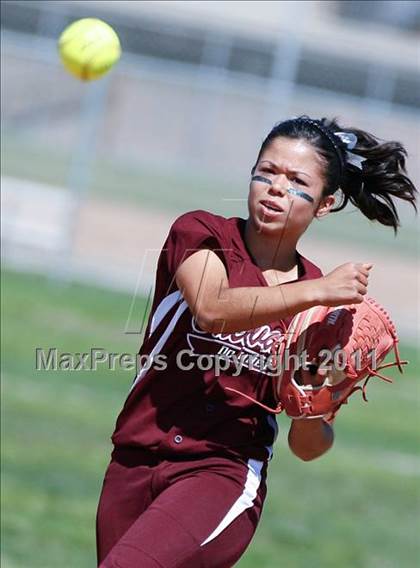 Thumbnail 2 in Calvary Chapel vs. Oxford Academy (CIF SS Semifinal) photogallery.