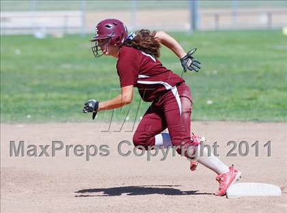 Thumbnail 2 in Calvary Chapel vs. Oxford Academy (CIF SS Semifinal) photogallery.