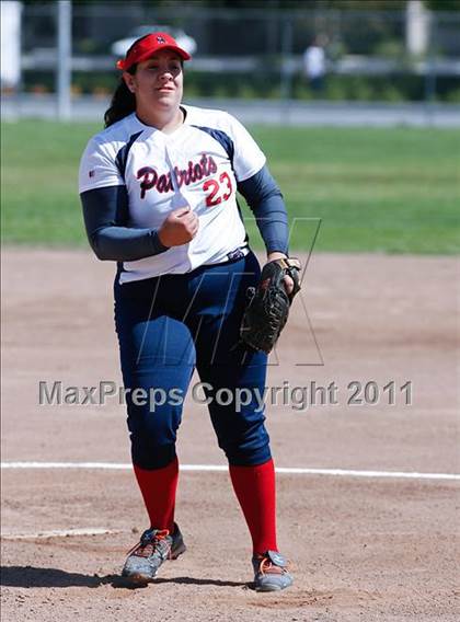 Thumbnail 2 in Calvary Chapel vs. Oxford Academy (CIF SS Semifinal) photogallery.