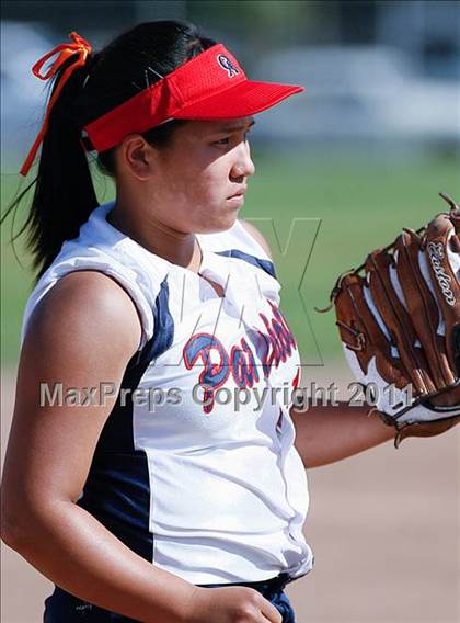 Thumbnail 2 in Calvary Chapel vs. Oxford Academy (CIF SS Semifinal) photogallery.