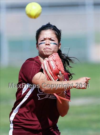 Thumbnail 3 in Calvary Chapel vs. Oxford Academy (CIF SS Semifinal) photogallery.