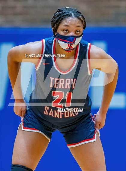 Thumbnail 2 in Terry Sanford @ Westover photogallery.