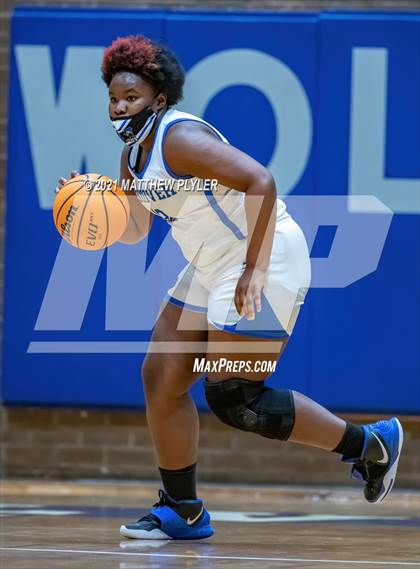 Thumbnail 3 in Terry Sanford @ Westover photogallery.