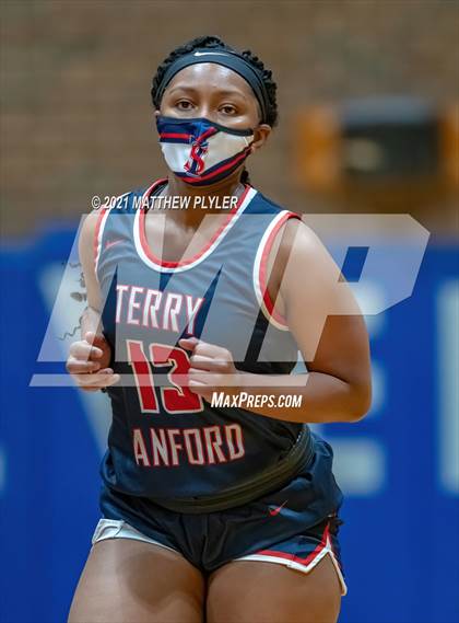 Thumbnail 1 in Terry Sanford @ Westover photogallery.