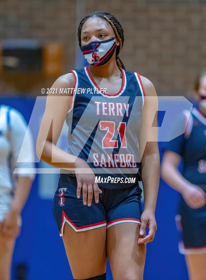 Thumbnail 3 in Terry Sanford @ Westover photogallery.