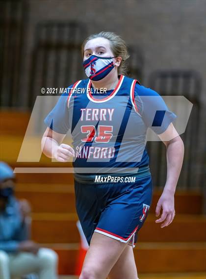 Thumbnail 1 in Terry Sanford @ Westover photogallery.