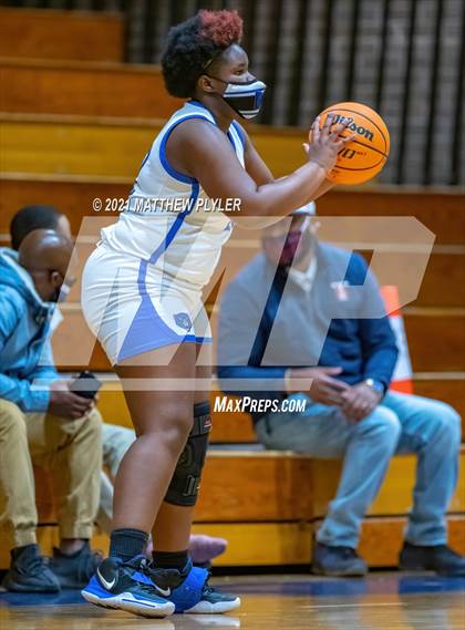 Thumbnail 1 in Terry Sanford @ Westover photogallery.