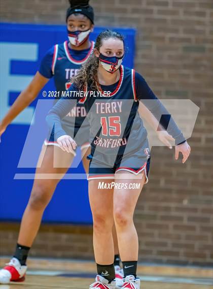 Thumbnail 2 in Terry Sanford @ Westover photogallery.