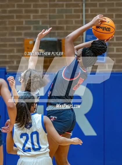 Thumbnail 1 in Terry Sanford @ Westover photogallery.