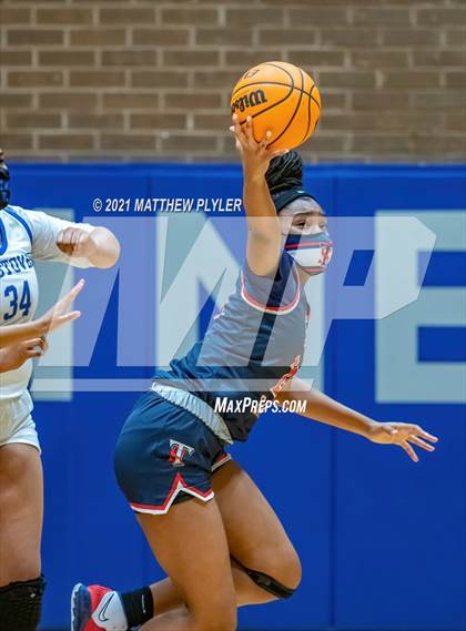 Thumbnail 3 in Terry Sanford @ Westover photogallery.