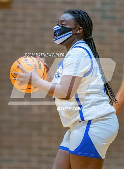 Thumbnail 2 in Terry Sanford @ Westover photogallery.