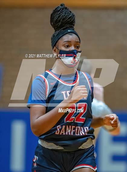 Thumbnail 2 in Terry Sanford @ Westover photogallery.