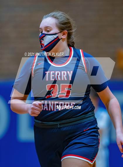 Thumbnail 3 in Terry Sanford @ Westover photogallery.