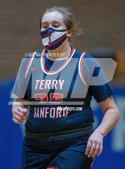 Thumbnail 1 in Terry Sanford @ Westover photogallery.