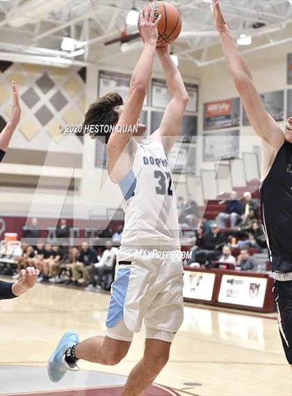 Thumbnail 2 in La Quinta vs. Dana Hills (Rancho Mirage Holiday Invitational) photogallery.