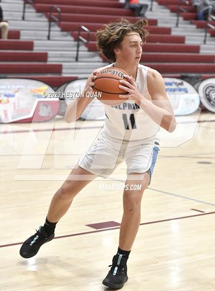 Thumbnail 2 in La Quinta vs. Dana Hills (Rancho Mirage Holiday Invitational) photogallery.
