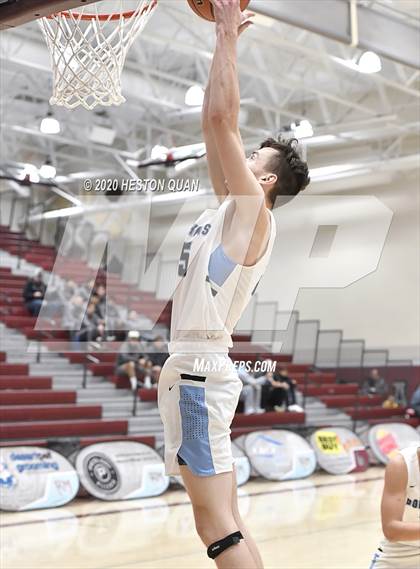 Thumbnail 3 in La Quinta vs. Dana Hills (Rancho Mirage Holiday Invitational) photogallery.