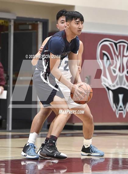 Thumbnail 3 in La Quinta vs. Dana Hills (Rancho Mirage Holiday Invitational) photogallery.