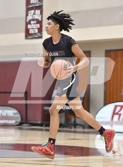 Thumbnail 3 in La Quinta vs. Dana Hills (Rancho Mirage Holiday Invitational) photogallery.