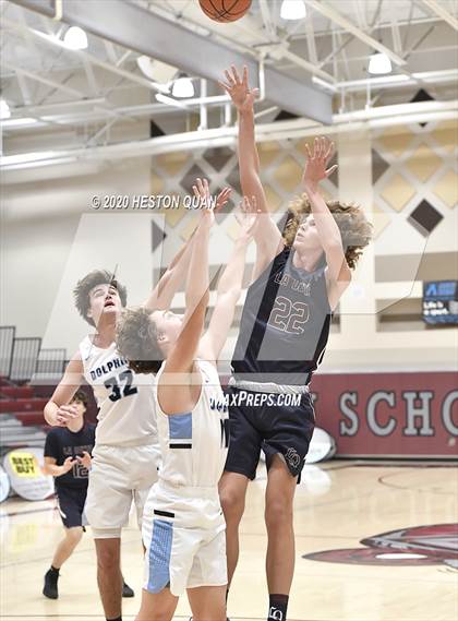 Thumbnail 1 in La Quinta vs. Dana Hills (Rancho Mirage Holiday Invitational) photogallery.