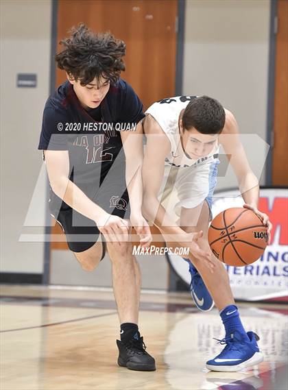 Thumbnail 2 in La Quinta vs. Dana Hills (Rancho Mirage Holiday Invitational) photogallery.