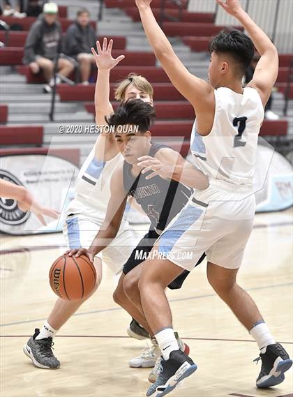 Thumbnail 1 in La Quinta vs. Dana Hills (Rancho Mirage Holiday Invitational) photogallery.