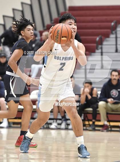 Thumbnail 3 in La Quinta vs. Dana Hills (Rancho Mirage Holiday Invitational) photogallery.
