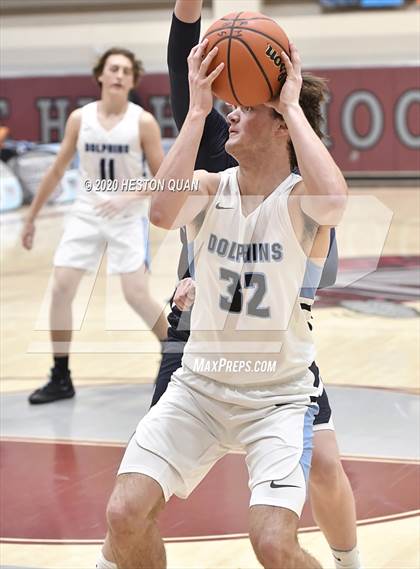 Thumbnail 2 in La Quinta vs. Dana Hills (Rancho Mirage Holiday Invitational) photogallery.