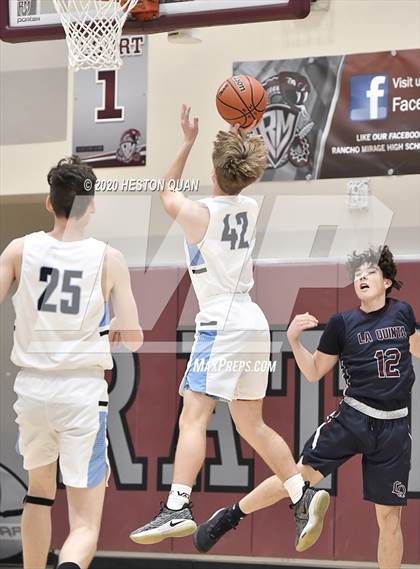 Thumbnail 2 in La Quinta vs. Dana Hills (Rancho Mirage Holiday Invitational) photogallery.
