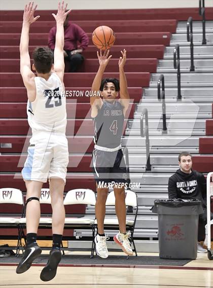 Thumbnail 2 in La Quinta vs. Dana Hills (Rancho Mirage Holiday Invitational) photogallery.