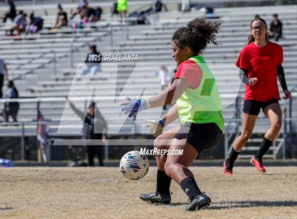 Thumbnail 3 in Hoke County vs Jack Britt (Kicking for Cancer Jamboree) photogallery.