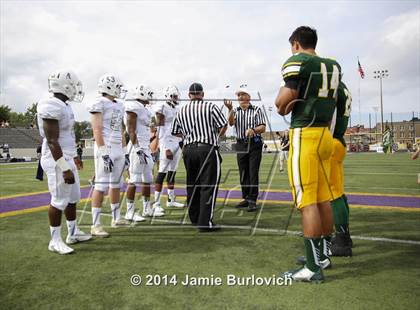 Thumbnail 3 in St. Edward vs. Gilman photogallery.