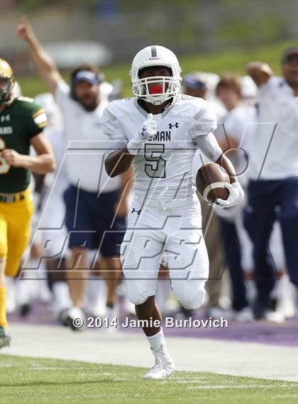 Thumbnail 3 in St. Edward vs. Gilman photogallery.