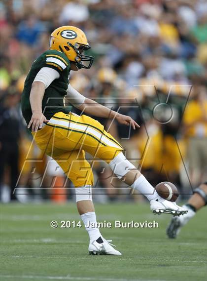 Thumbnail 3 in St. Edward vs. Gilman photogallery.