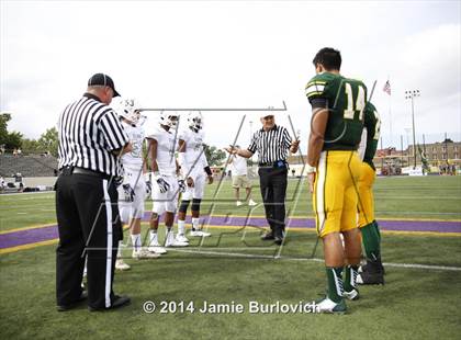 Thumbnail 2 in St. Edward vs. Gilman photogallery.