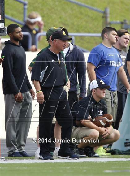 Thumbnail 1 in St. Edward vs. Gilman photogallery.