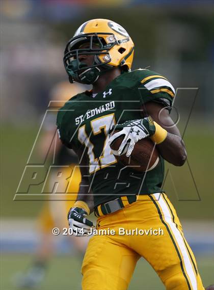 Thumbnail 2 in St. Edward vs. Gilman photogallery.