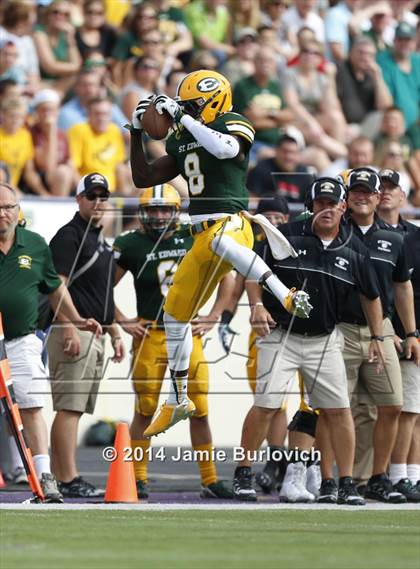 Thumbnail 3 in St. Edward vs. Gilman photogallery.