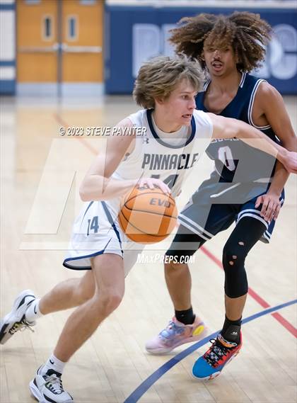 Thumbnail 1 in Perry @ Pinnacle photogallery.