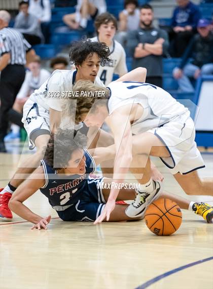Thumbnail 3 in Perry @ Pinnacle photogallery.
