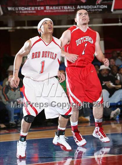Thumbnail 2 in Tappan Zee vs Peekskill (Section 1 Class A Semifinal) photogallery.