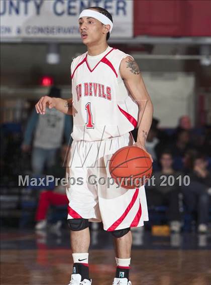 Thumbnail 2 in Tappan Zee vs Peekskill (Section 1 Class A Semifinal) photogallery.