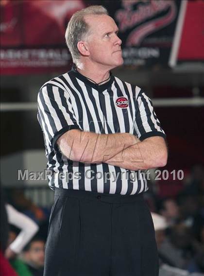 Thumbnail 3 in Tappan Zee vs Peekskill (Section 1 Class A Semifinal) photogallery.