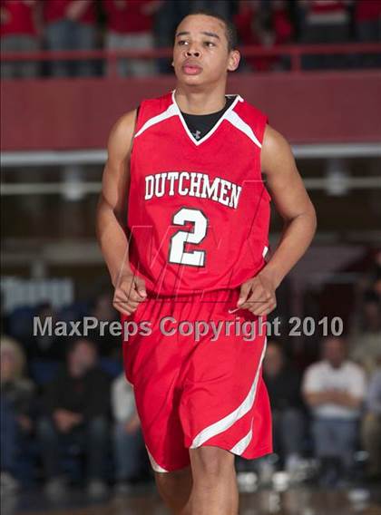 Thumbnail 1 in Tappan Zee vs Peekskill (Section 1 Class A Semifinal) photogallery.