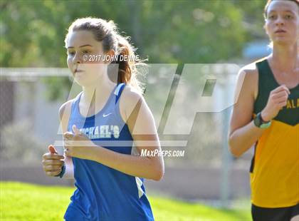 Thumbnail 2 in UNM Invitational photogallery.