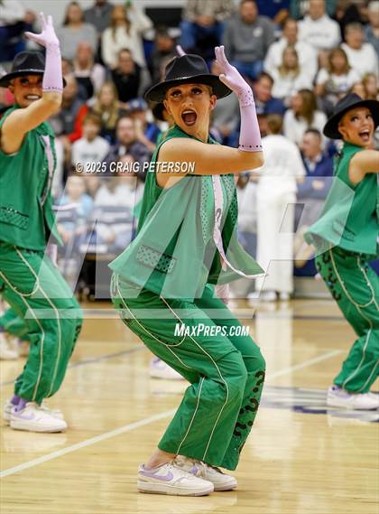 Thumbnail 1 in Ridgeline Aeriettes photogallery.