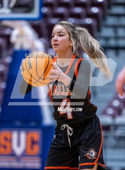 Thumbnail 2 in Rich vs. Valley (UHSAA 1A 3rd/4th Place) photogallery.