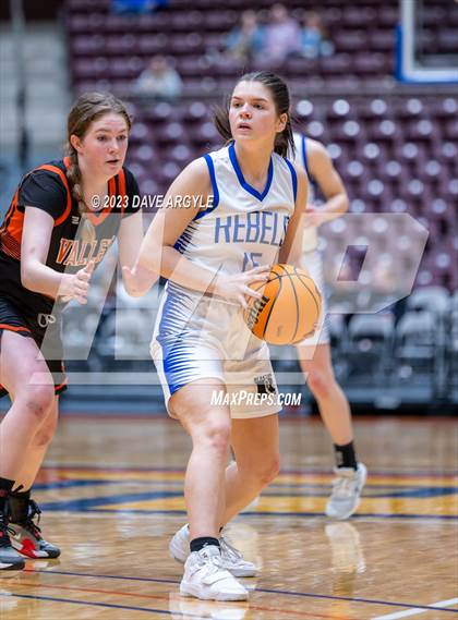 Thumbnail 1 in Rich vs. Valley (UHSAA 1A 3rd/4th Place) photogallery.